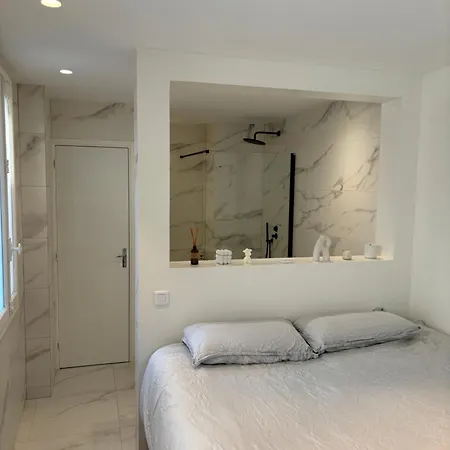Design Avec Terrasse Apartment